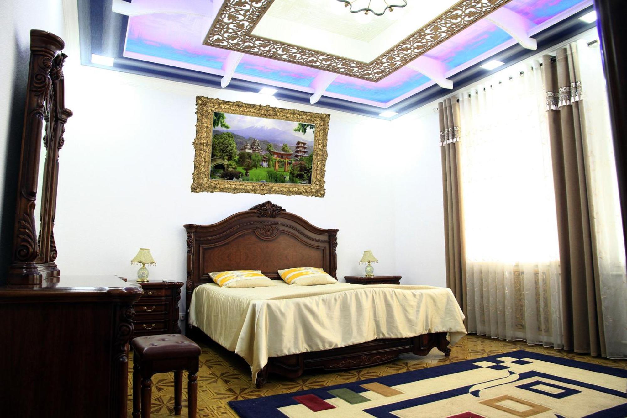 Yellow Hostel Душанбе Екстер'єр фото