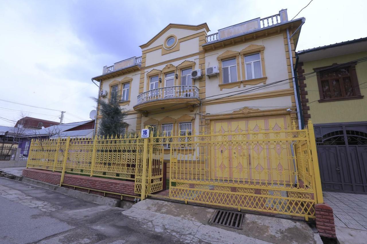Yellow Hostel Душанбе Екстер'єр фото