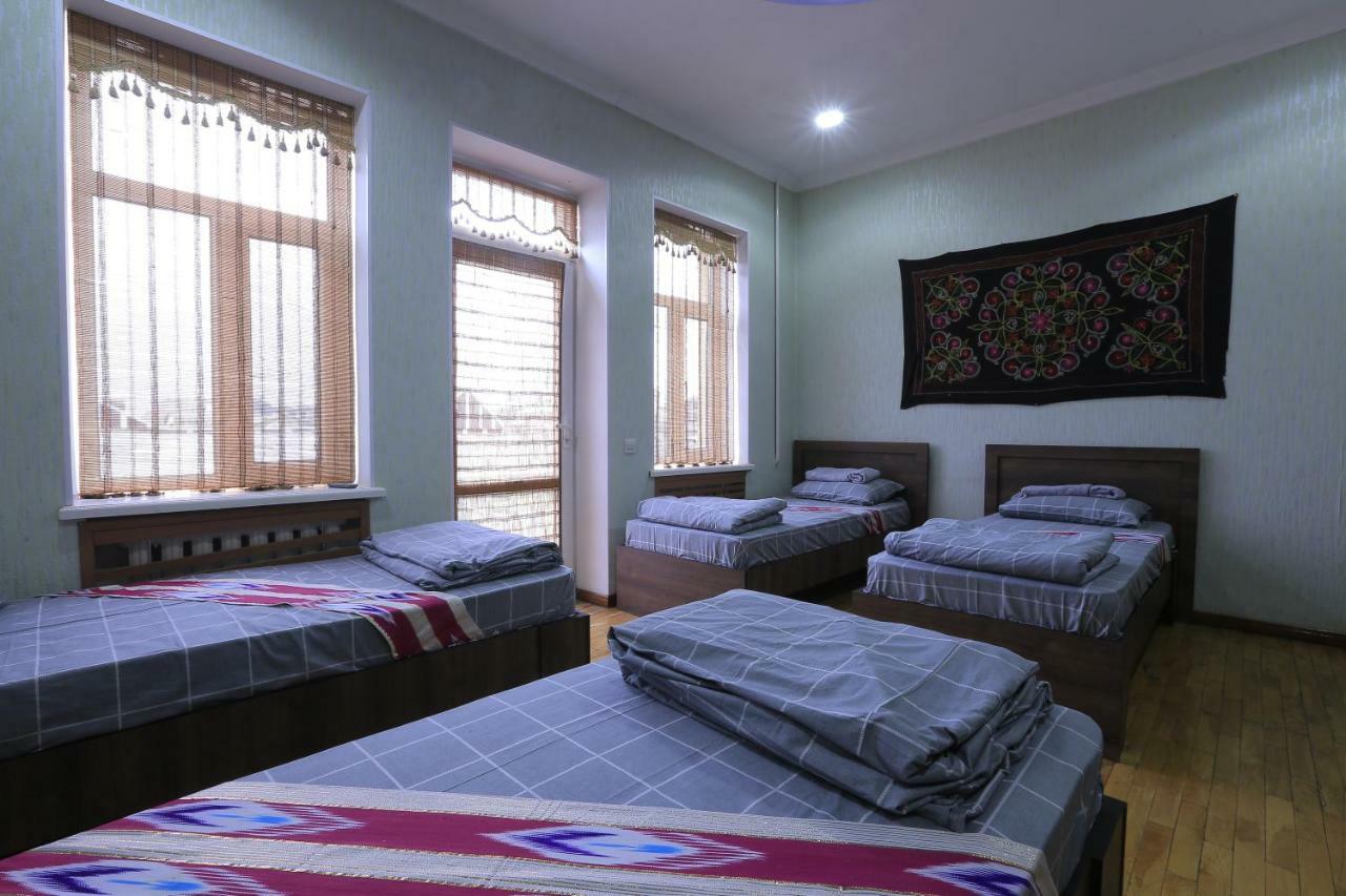 Yellow Hostel Душанбе Екстер'єр фото