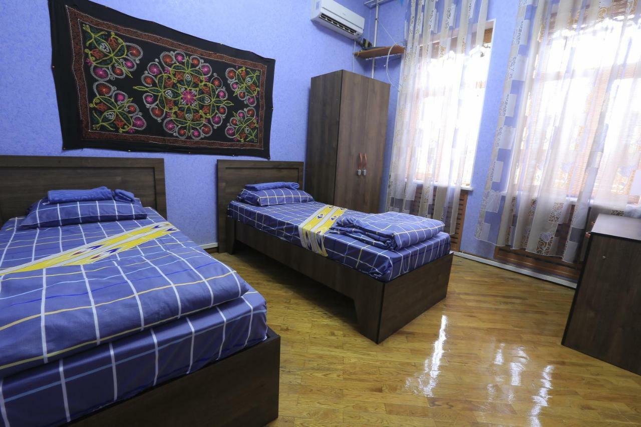 Yellow Hostel Душанбе Екстер'єр фото