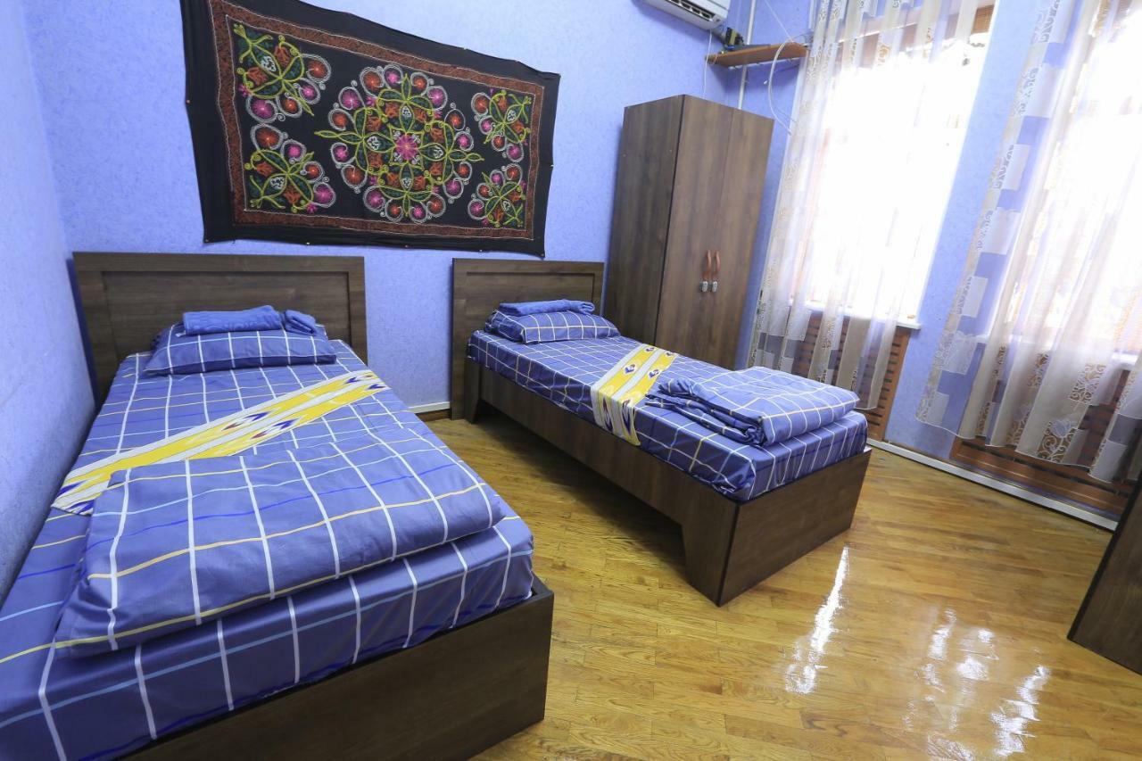 Yellow Hostel Душанбе Екстер'єр фото